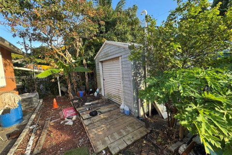 Villa ou maison à vendre à Miami, Floride: 3 chambres, 96.62 m2 № 2003344 - photo 7