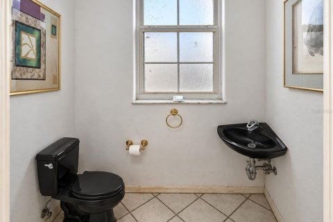 Villa ou maison à vendre à Sarasota, Floride: 5 chambres, 483.93 m2 № 2400984 - photo 9