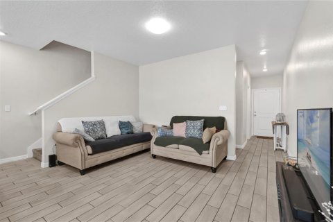 Touwnhouse à vendre à Davenport, Floride: 3 chambres, 134.34 m2 № 1521856 - photo 4