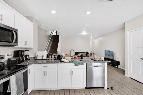 Touwnhouse à vendre à Davenport, Floride: 3 chambres, 134.34 m2 № 1521856 - photo 10