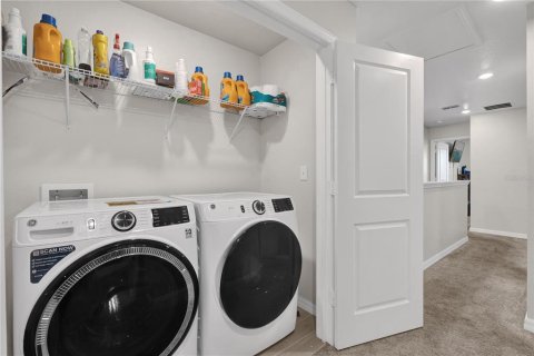 Touwnhouse à vendre à Davenport, Floride: 3 chambres, 134.34 m2 № 1521856 - photo 11