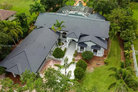 Купить виллу или дом в Плантация, Флорида 7 спален, 319.77м2, № 1951376 - фото 29