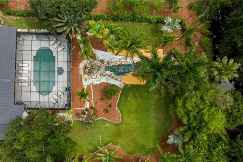 Купить виллу или дом в Плантация, Флорида 7 спален, 319.77м2, № 1951376 - фото 27