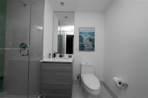 Condo in Miami, Florida, 2 bedrooms  № 1867562 - photo 12