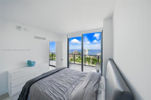 Condo in Miami, Florida, 2 bedrooms  № 1867562 - photo 5