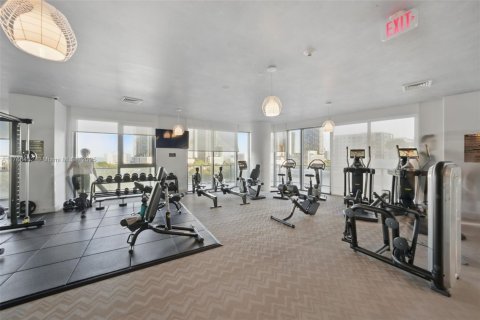 Condo in Miami, Florida, 2 bedrooms  № 1867562 - photo 20