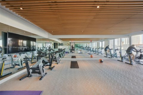 Condo in Miami, Florida, 2 bedrooms  № 1867562 - photo 22