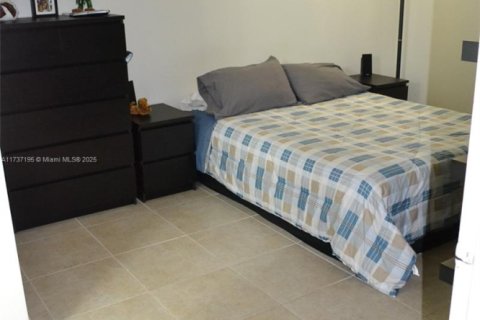 Condo in Miami, Florida, 1 bedroom  № 1486051 - photo 21