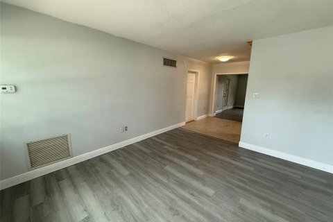 Casa en venta en Dunedin, Florida, 3 dormitorios, 104.42 m2 № 2396651 - foto 3