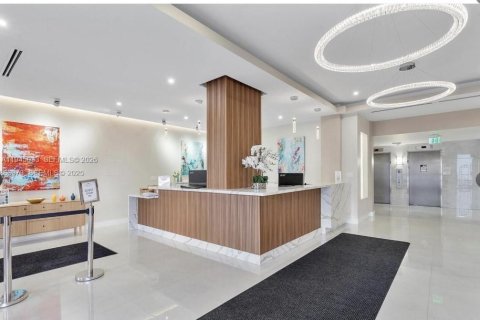 Condo in Hollywood, Florida, 2 bedrooms № 2054450 - photo 26