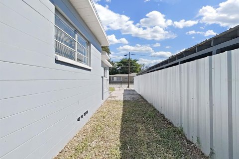 Купить виллу или дом в Тампа, Флорида 3 комнаты, 133.22м2, № 2431141 - фото 8