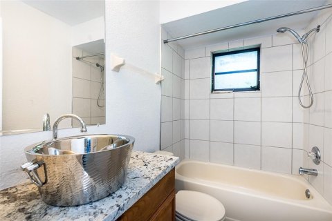 Villa ou maison à louer à Port Charlotte, Floride: 3 chambres, 157.47 m2 № 2230353 - photo 26