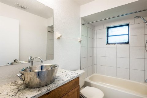 Villa ou maison à louer à Port Charlotte, Floride: 3 chambres, 157.47 m2 № 2230353 - photo 23