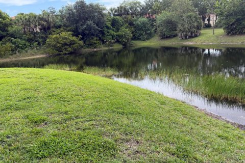 Condo in West Palm Beach, Florida, 2 bedrooms № 2245795 - photo 13