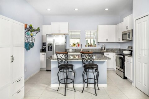 Touwnhouse à vendre à Tampa, Floride: 2 chambres, 161 m2 № 2236589 - photo 2