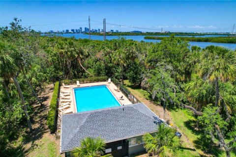 Touwnhouse à vendre à Tampa, Floride: 2 chambres, 161 m2 № 2236589 - photo 25