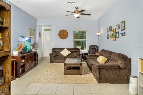 Touwnhouse à vendre à Tampa, Floride: 2 chambres, 161 m2 № 2236589 - photo 3