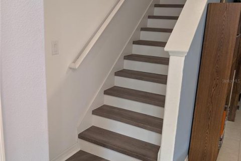 Touwnhouse à vendre à Tampa, Floride: 2 chambres, 161 m2 № 2236589 - photo 6