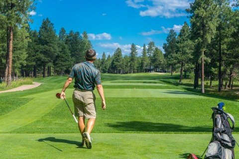 House in Lake Worth, Florida 6 bedrooms, 292.18 sq.m. № 1953646 - photo 1