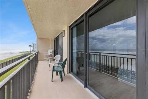 Copropriété à vendre à New Smyrna Beach, Floride: 3 chambres, 134.62 m2 № 2387695 - photo 3