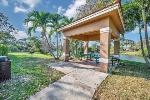 Condo in Jensen Beach, Florida, 3 bedrooms № 2350791 - photo 6