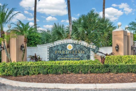 Condo in Jensen Beach, Florida, 3 bedrooms № 2350791 - photo 14