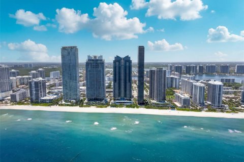 Copropriété à vendre à Sunny Isles Beach, Floride: 3 chambres, 181.72 m2 № 2185915 - photo 29