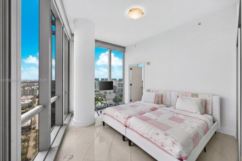 Copropriété à vendre à Sunny Isles Beach, Floride: 3 chambres, 181.72 m2 № 2185915 - photo 20
