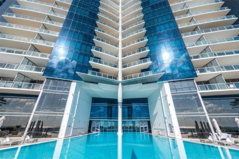 Copropriété à vendre à Sunny Isles Beach, Floride: 3 chambres, 181.72 m2 № 2185915 - photo 30