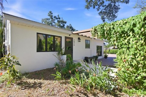 Casa en Sarasota, Florida 3 dormitorios, 137.12 m2 № 2143900