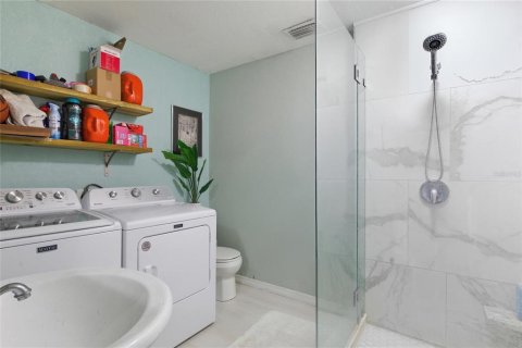 Casa en alquiler en Sarasota, Florida, 3 dormitorios, 137.12 m2 № 2143900 - foto 7