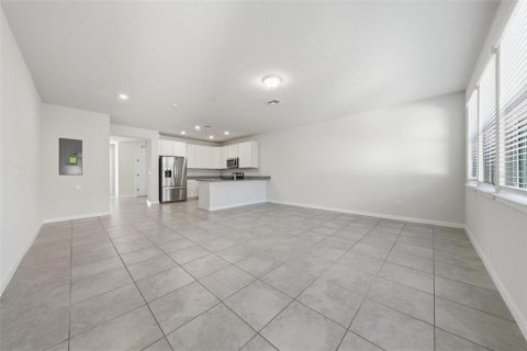 Touwnhouse à louer à Orlando, Floride: 4 chambres, 172.89 m2 № 2430676 - photo 8