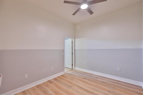 Townhouse in Apollo Beach, Florida 3 bedrooms, 200.11 sq.m. № 1903256 - photo 24