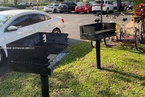 Condo in Coral Springs, Florida  № 1994236 - photo 18