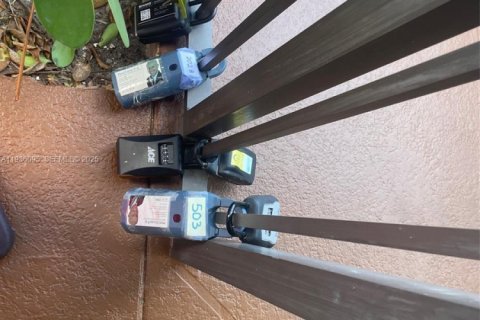 Condo in Coral Springs, Florida  № 1994236 - photo 21