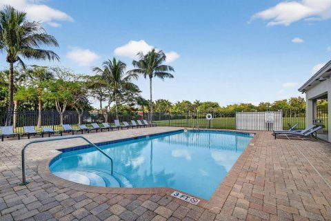 Touwnhouse à vendre à Lake Worth, Floride: 3 chambres, 155.52 m2 № 2242256 - photo 20