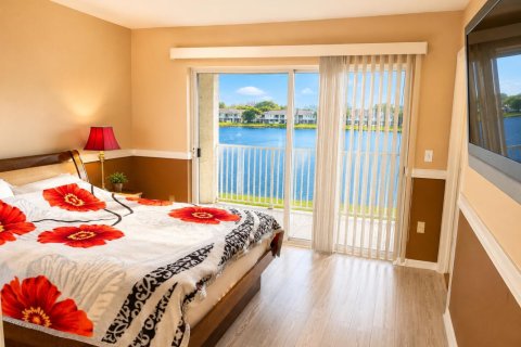Touwnhouse à vendre à Lake Worth, Floride: 3 chambres, 155.52 m2 № 2242256 - photo 11
