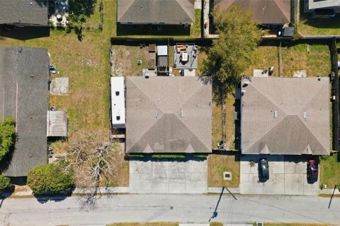 Commercial property in New Port Richey, Florida 6 bedrooms, 233.93 sq.m. № 2094741 - photo 27