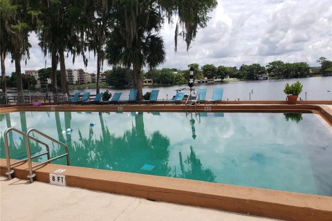 Condominio en venta en Maitland, Florida, 2 dormitorios, 75.81 m2 № 1618805 - foto 27
