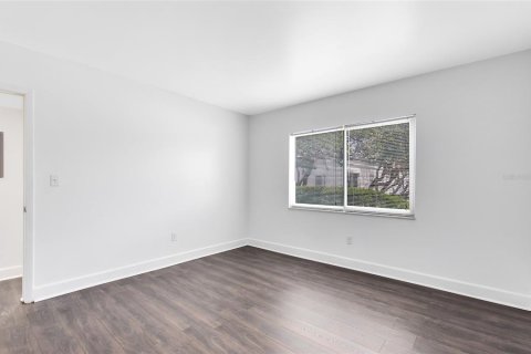 Condominio en venta en Maitland, Florida, 2 dormitorios, 75.81 m2 № 1618805 - foto 16