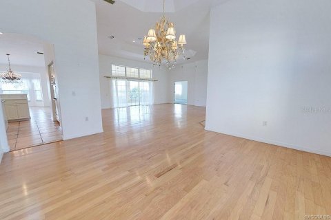 House in Hernando, Florida 3 bedrooms, 201.51 sq.m. № 1525376 - photo 11