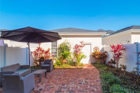 Townhouse in Orlando, Florida 2 bedrooms, 176.24 sq.m. № 1724858 - photo 28