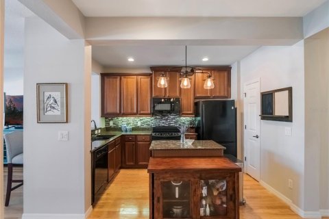Townhouse in Orlando, Florida 2 bedrooms, 176.24 sq.m. № 1724858 - photo 8