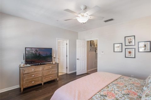 Townhouse in Orlando, Florida 2 bedrooms, 176.24 sq.m. № 1724858 - photo 19