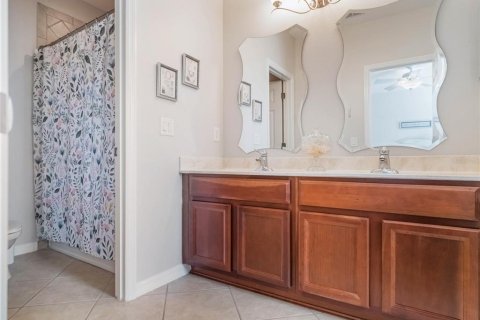 Townhouse in Orlando, Florida 2 bedrooms, 176.24 sq.m. № 1724858 - photo 24