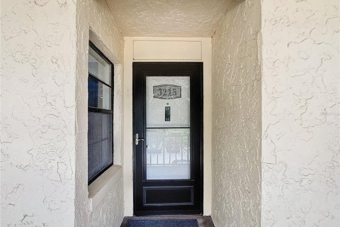 Condo in Largo, Florida, 2 bedrooms  № 1690146 - photo 3