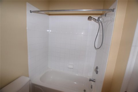 Condominio en venta en Orlando, Florida, 3 dormitorios, 130.81 m2 № 2195488 - foto 16