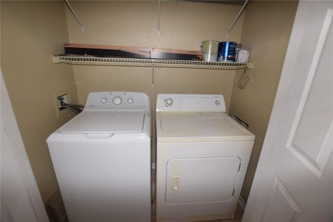 Condominio en venta en Orlando, Florida, 3 dormitorios, 130.81 m2 № 2195488 - foto 17