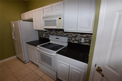 Condominio en venta en Orlando, Florida, 3 dormitorios, 130.81 m2 № 2195488 - foto 8
