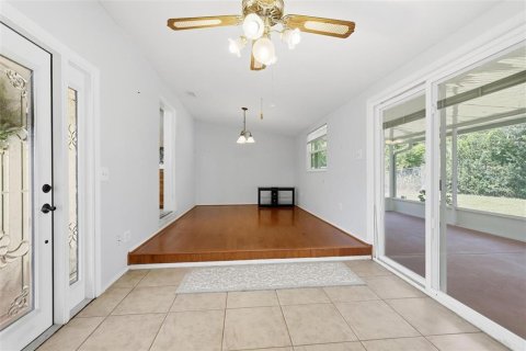 Commercial property in Edgewater, Florida 114.27 sq.m. № 2393410 - photo 15
